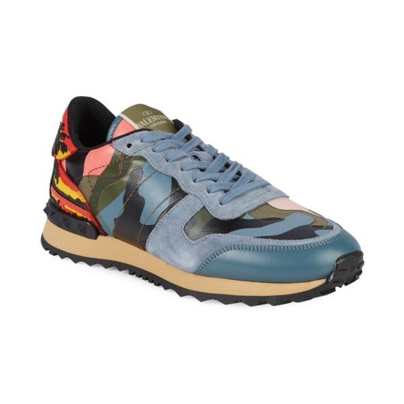 EUC Women’s Size 6.5 Valentino Garavani Rockrunner Sneakers In Hawaiian Style - Picture 2 of 16